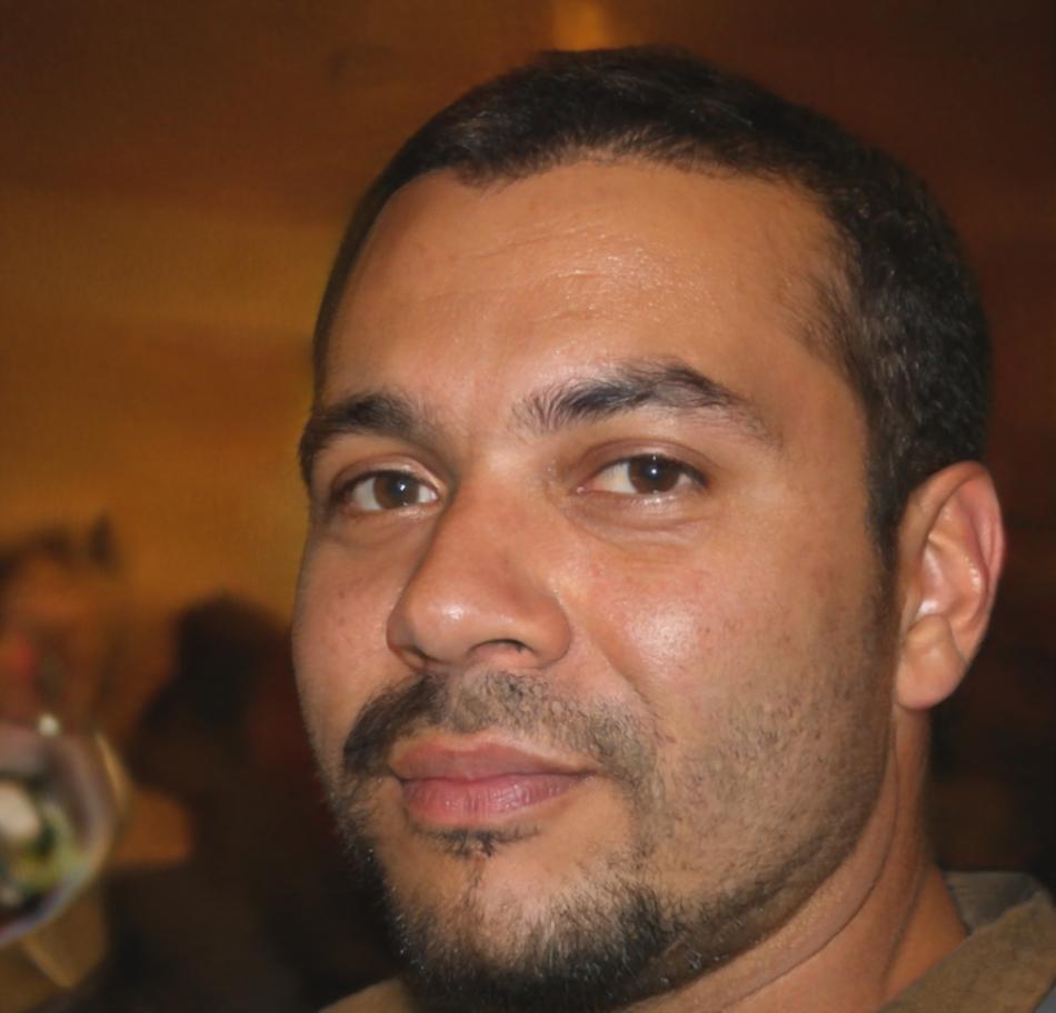 Senior financial analyst and program director